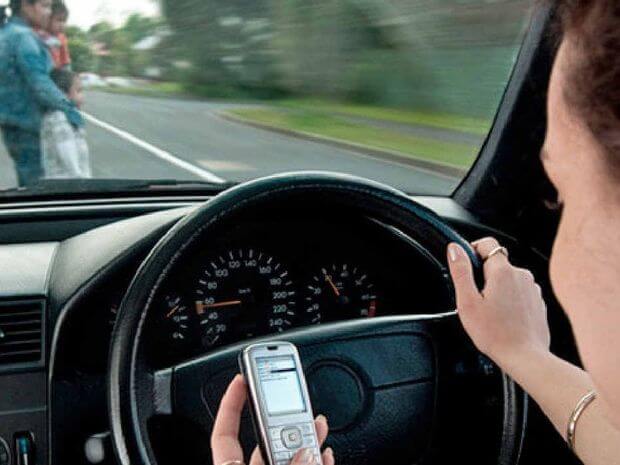 New survey reveals blocking mobile phone signals in cars is better than hiking penalties