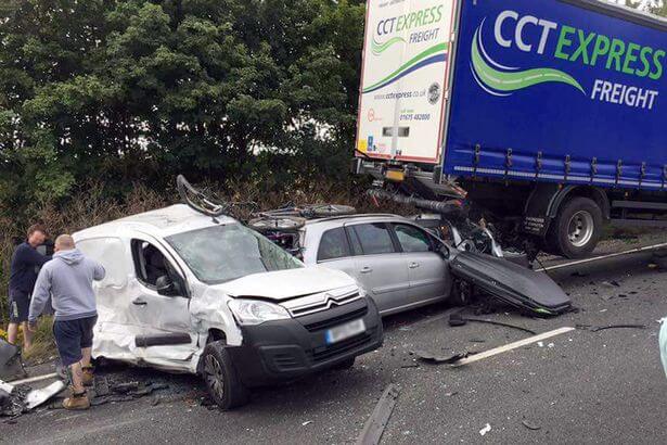 Drivers who kill while on mobile phones will face life sentences in the UK