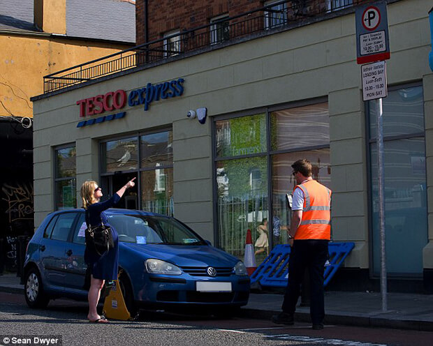 Motorists furious after being clamped due to a parking app error