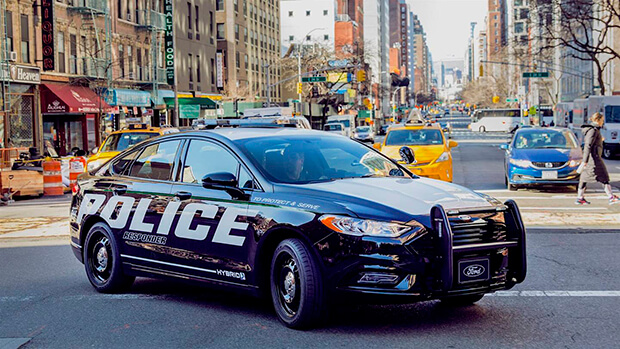 Ford release world's first hybrid police pursuit vehicle