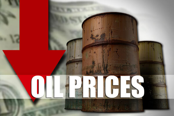 Oil prices continue to fall as oversupply concerns persist