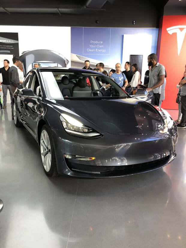 Tesla Model 3 display cars attracts large crowds