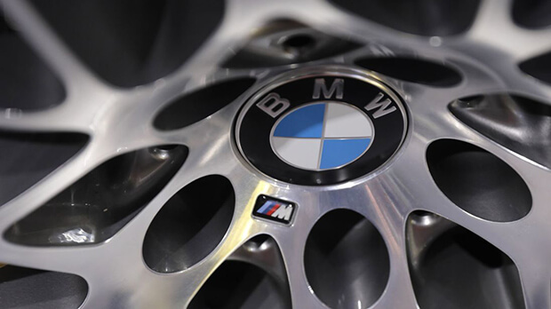 BMW recalls 312,000 vehicles in the UK 