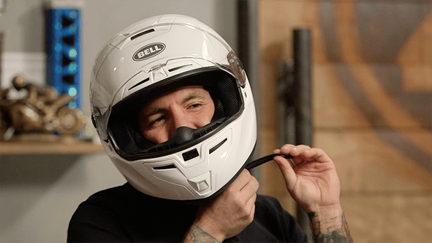 How to fit a motorcycle helmet