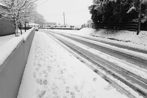 Snow on Irish road