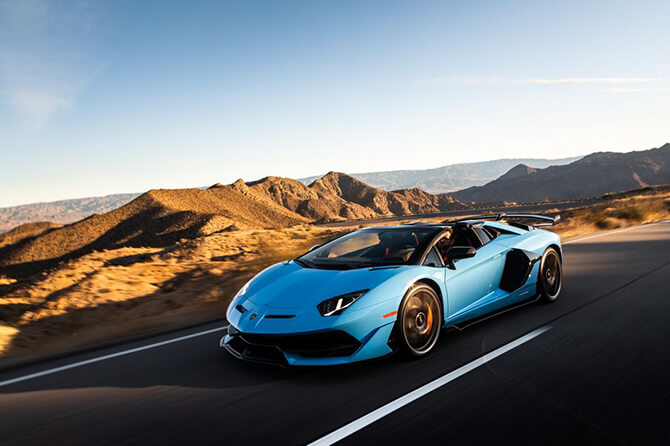 2020 Aventador