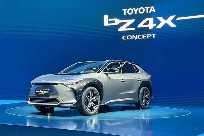 Toyota develops their first all-electric SUV